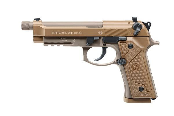 Venstre side af vores vilde hardball pistol: Beretta M9 A3