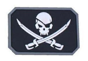 Pirate kranium med to sværd og velcro på bagsiden af dette patch