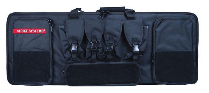 Gevær tasken har diverse lommer foran, så man let kan medbringe alt ens udstyr