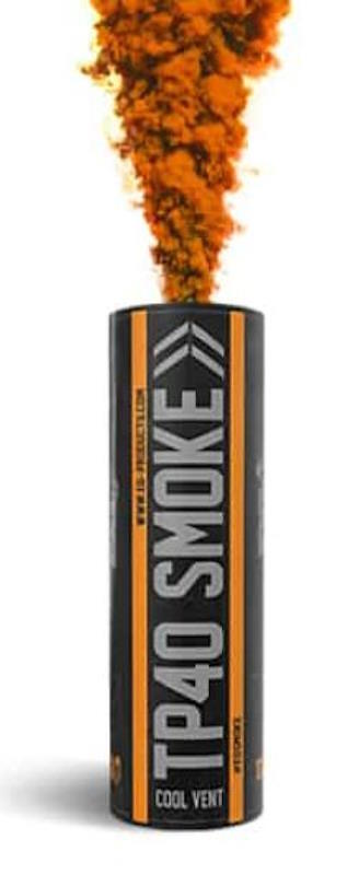 Denne granat skyder røg ud af toppen, og kommer med orange røg