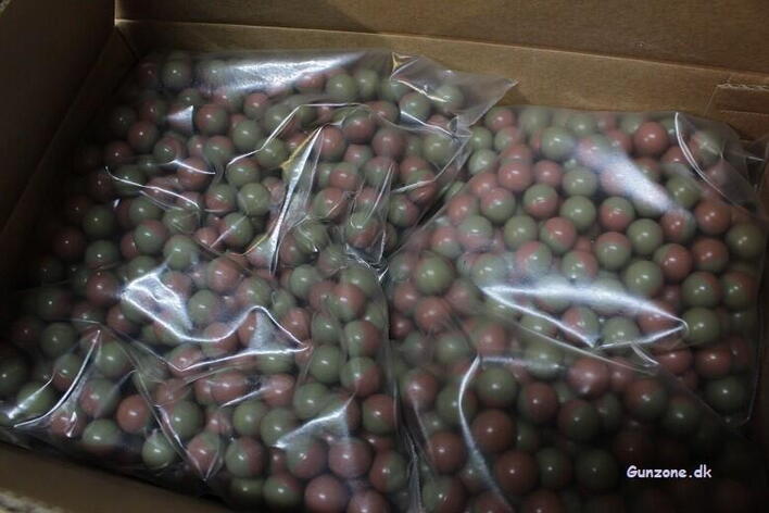 2000 stk Lækre paintball kugler i camoflage farve