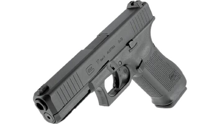 Umarex/VFC Glock 17 gen 5 kommer med justerbar med hop-up fra pistolens "guide-rod" (justerbar med unbrakonøgle, der følger med i boksen)