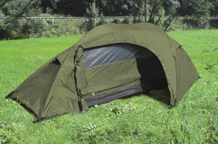 Dette telt kommer med myggenet i indgangen, så man holder teltet frit fra dyr