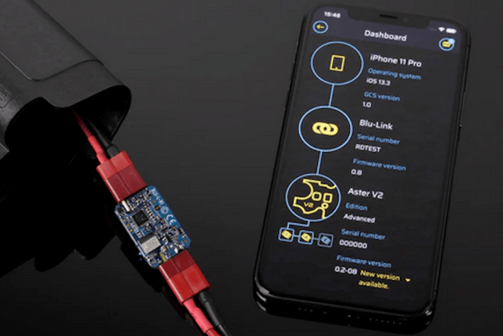 Selve enheden gør det muligt at bruge bluetooth til opsætning af ens riffel
