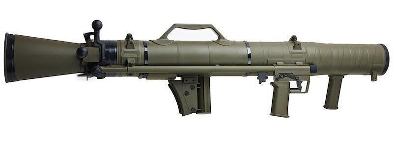 Selve granat kasteren vejer omtrent 3.5kg