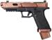 Denne pistol kommer med RMR udskæring og stiplet greb